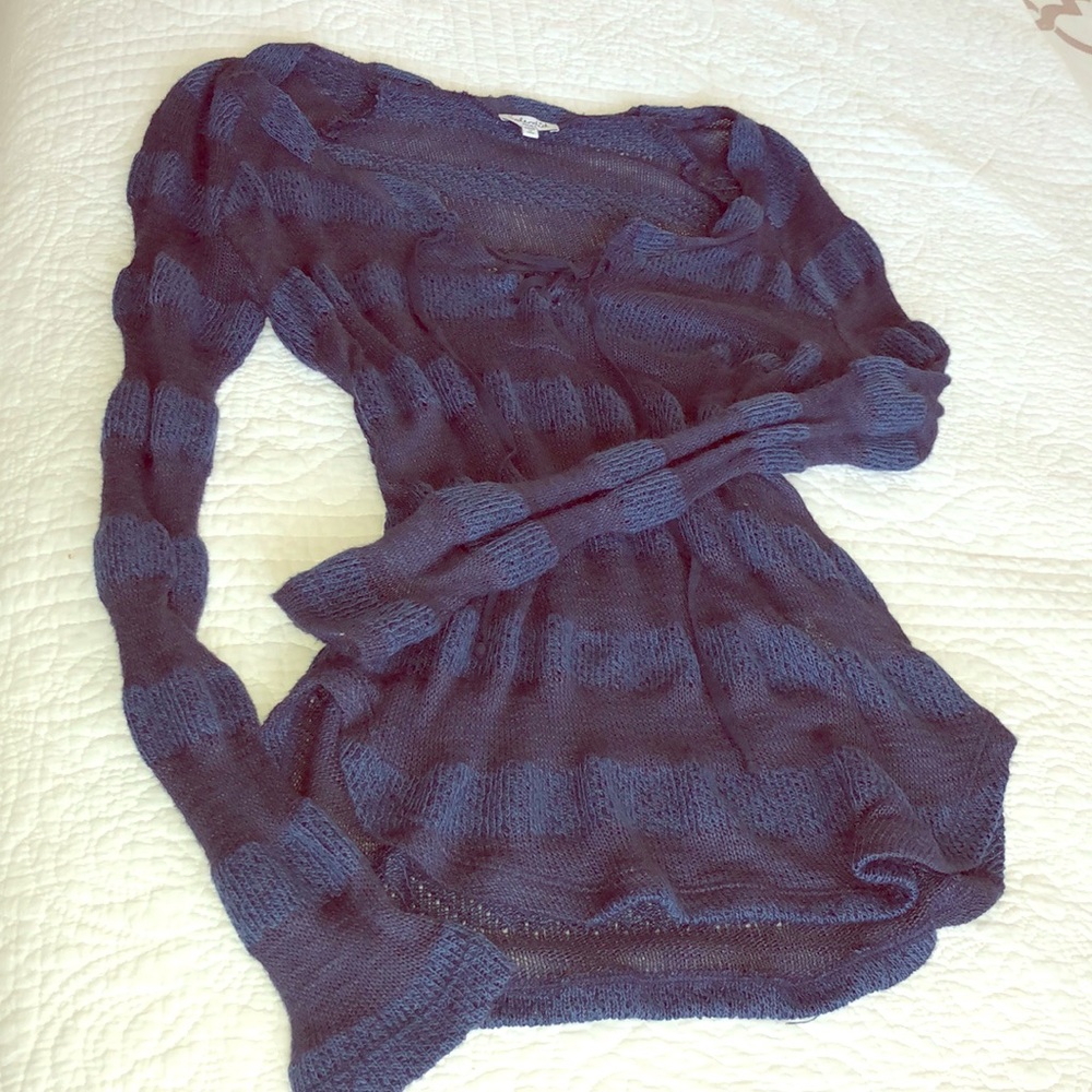 Splendid long sleeve blue size small sweater